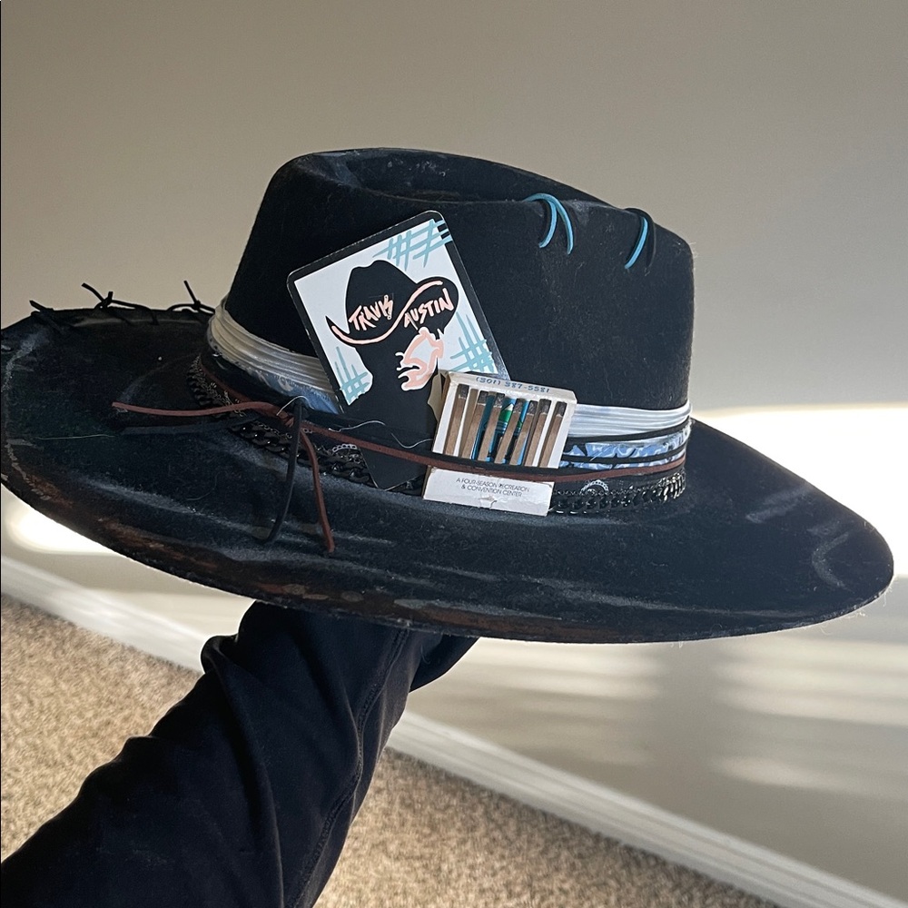 Ariat X Custom Travis Austin Hat